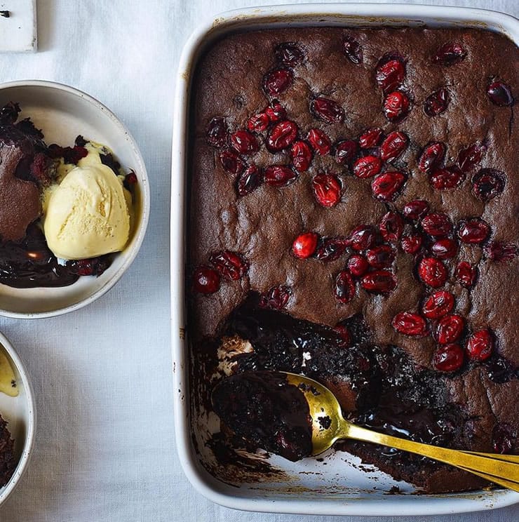 Chocolate and cranberry melting-middle pudding